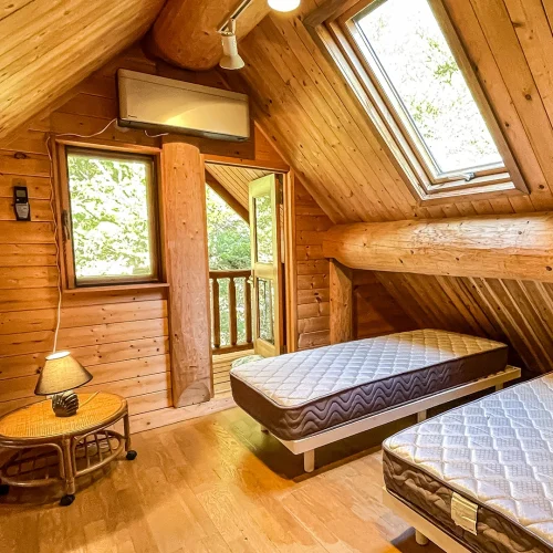 b f room